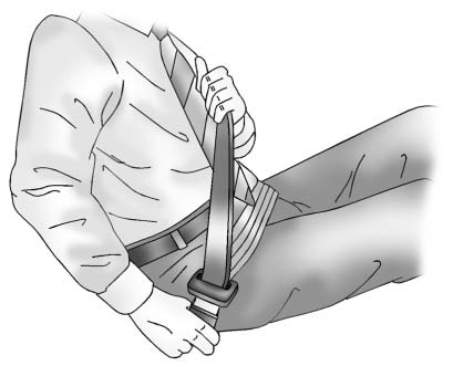 4. To make the lap part tight, pull up on the shoulder belt.